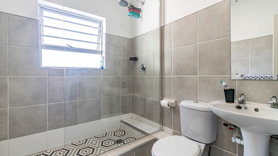 2 Bedroom Property for Sale in Abbotsford Eastern Cape